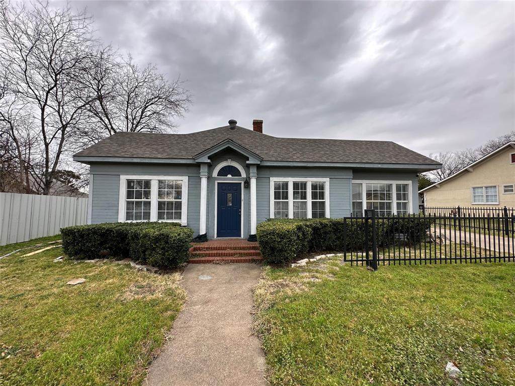 303 Westmoreland Road - Photo 1