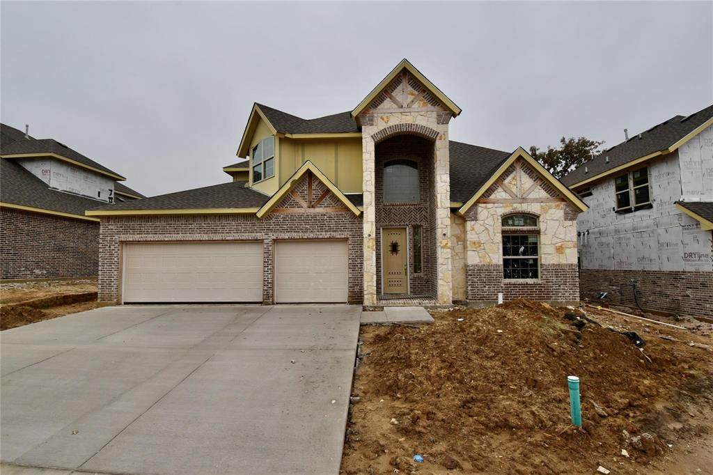 2716 Lavinia Drive - Photo 1