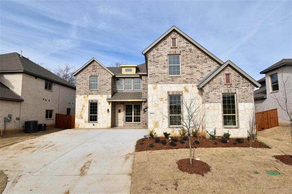 2685 Lavinia Drive - Photo 1