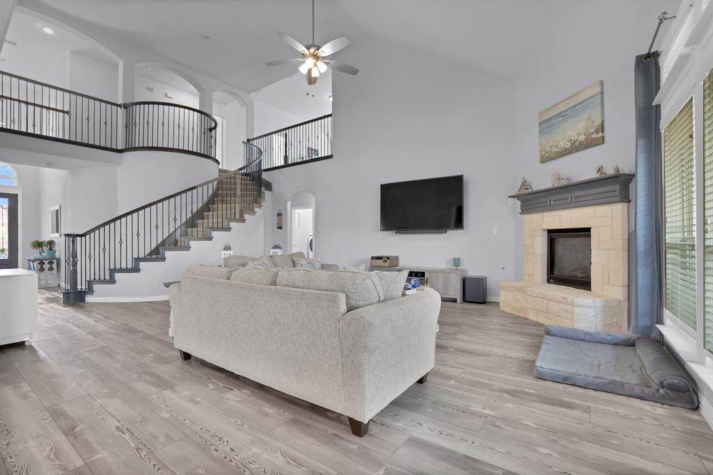6019 Oakmere Lane - Photo 1