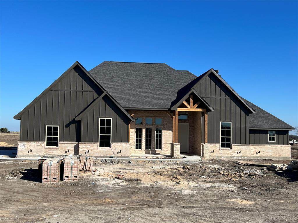225 Coalson Crossing - Photo 1