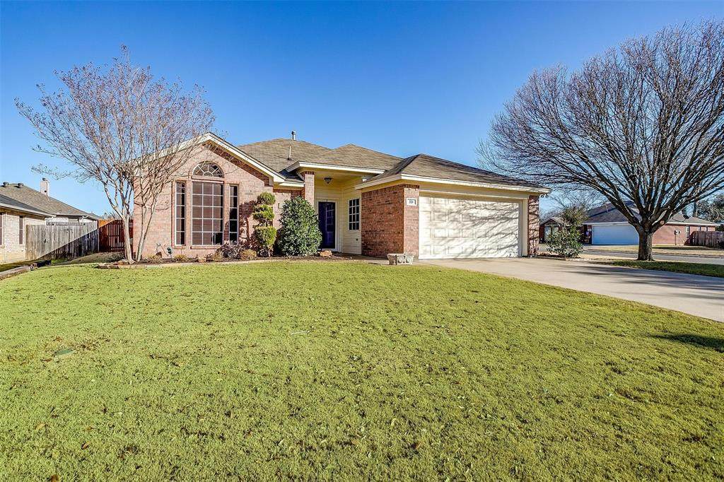 321 Comanche Walk - Photo 1
