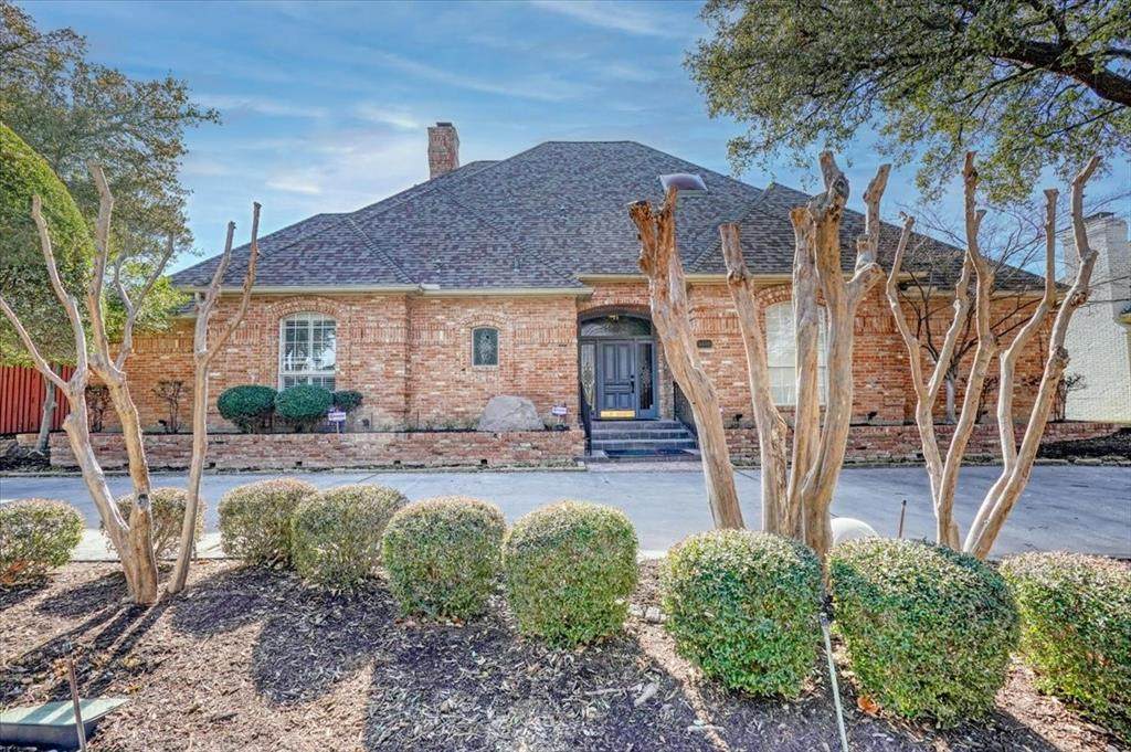 5400 Blackhawk Drive - Photo 1