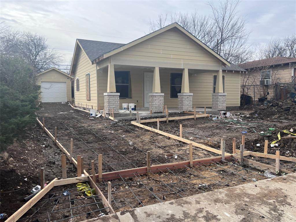 1216 Hattie Street - Photo 1