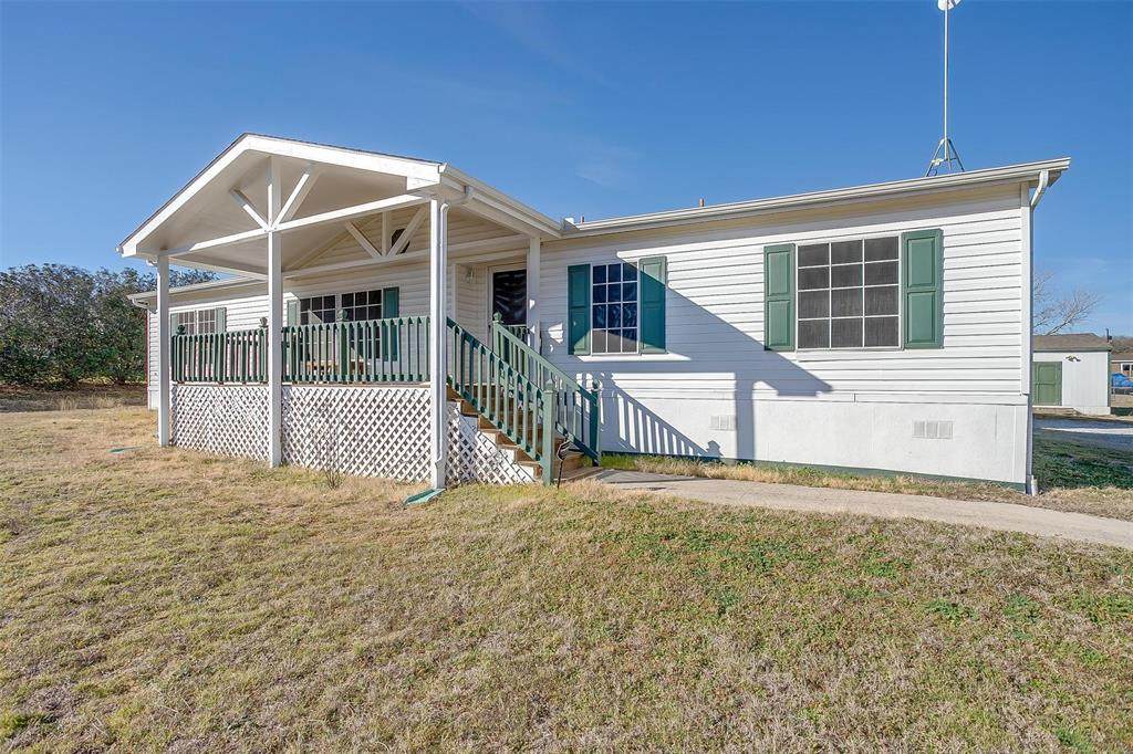 124 Oakley Circle - Photo 1