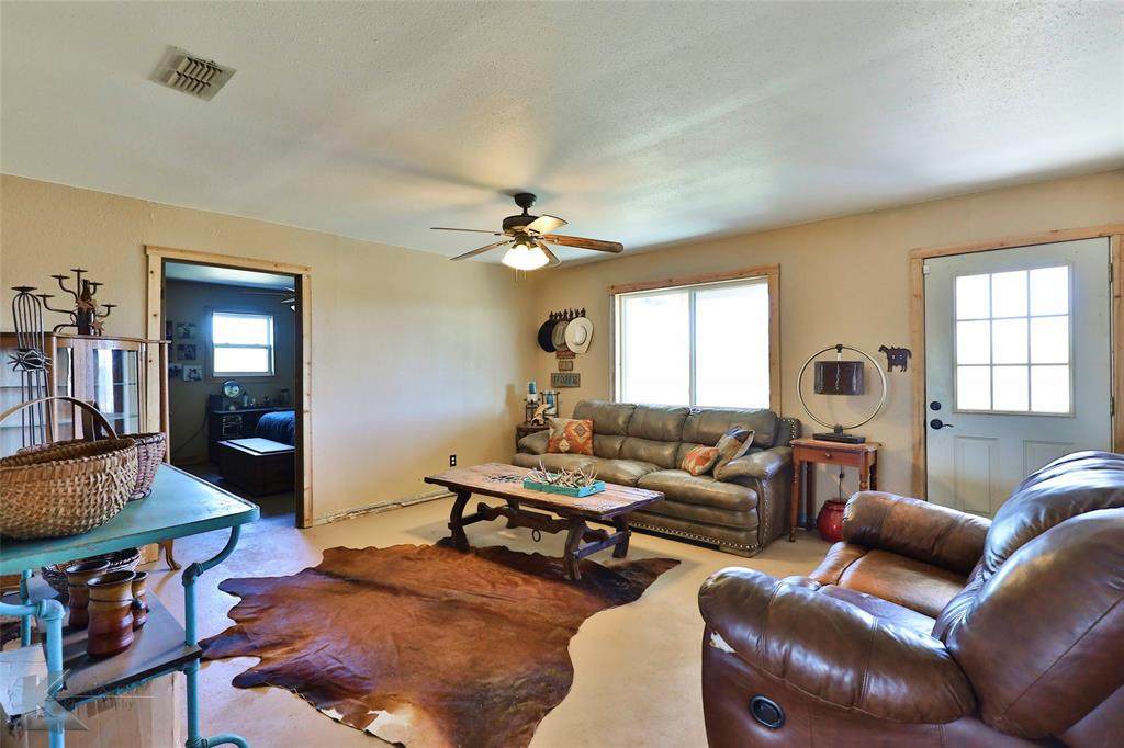 6227 County Road 137 - Photo 1