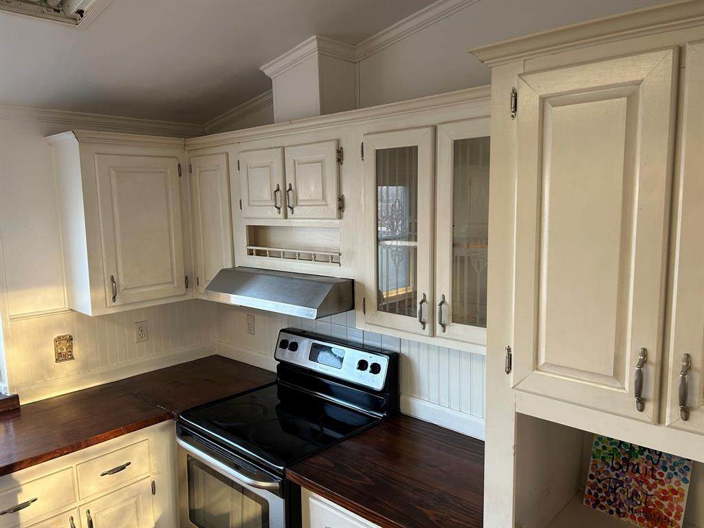 8906 Tumble Weed Trail - Photo 1