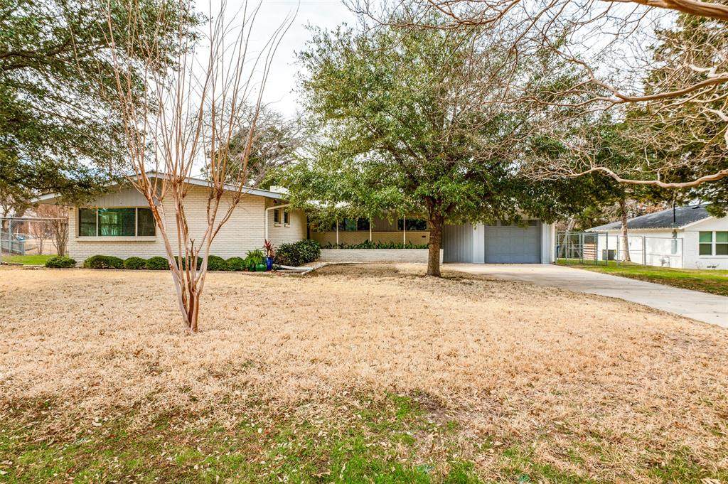 3451 Cedarhurst Drive - Photo 1