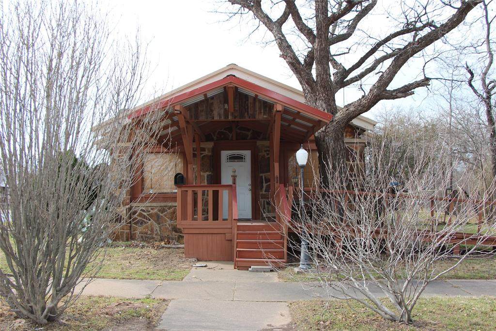 1208 Avenue M - Photo 1