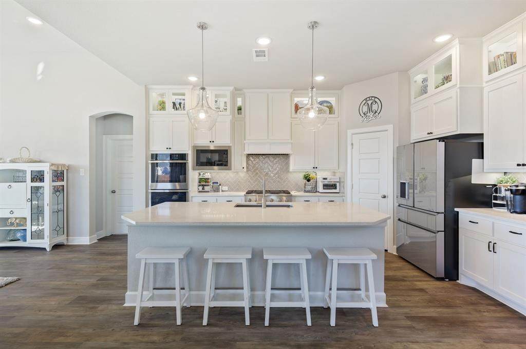 2308 Longspur Drive - Photo 1