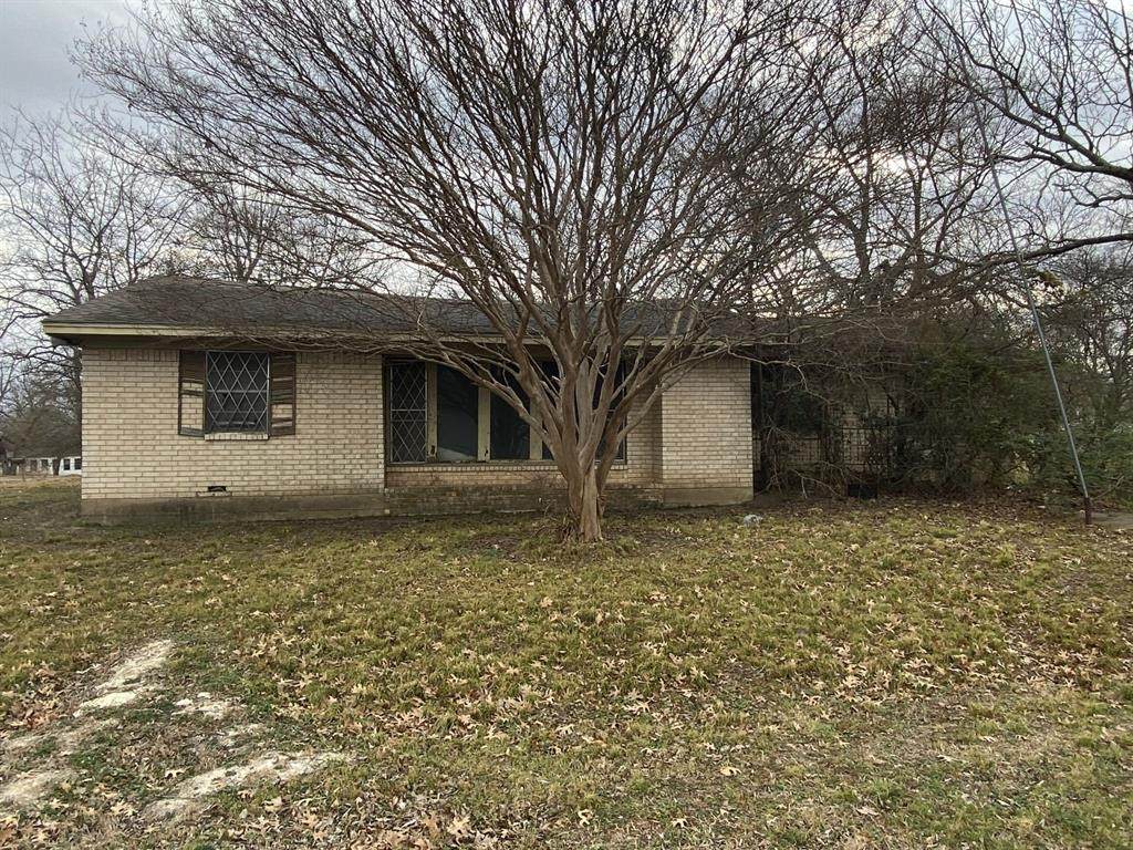 408 Gowdy Street - Photo 1