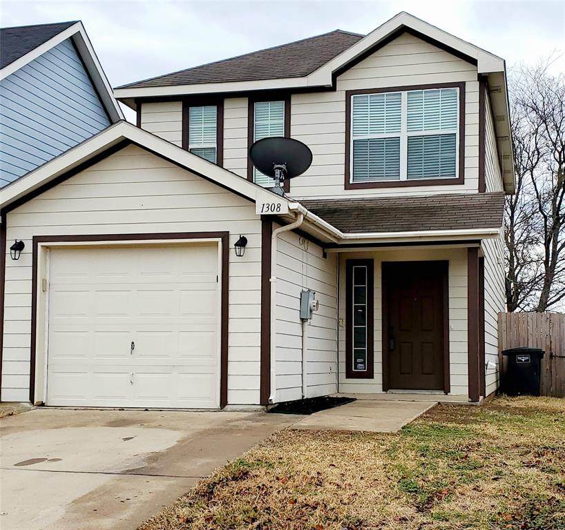 1308 Pine Lane - Photo 1