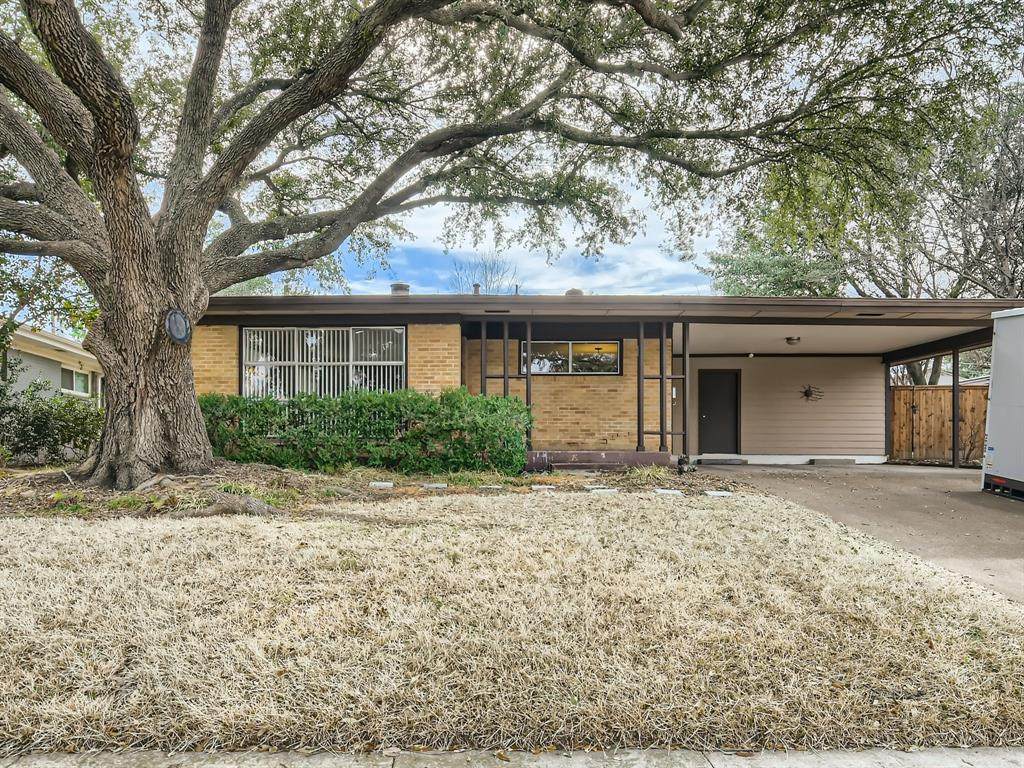 1816 Pilgrim Drive - Photo 1