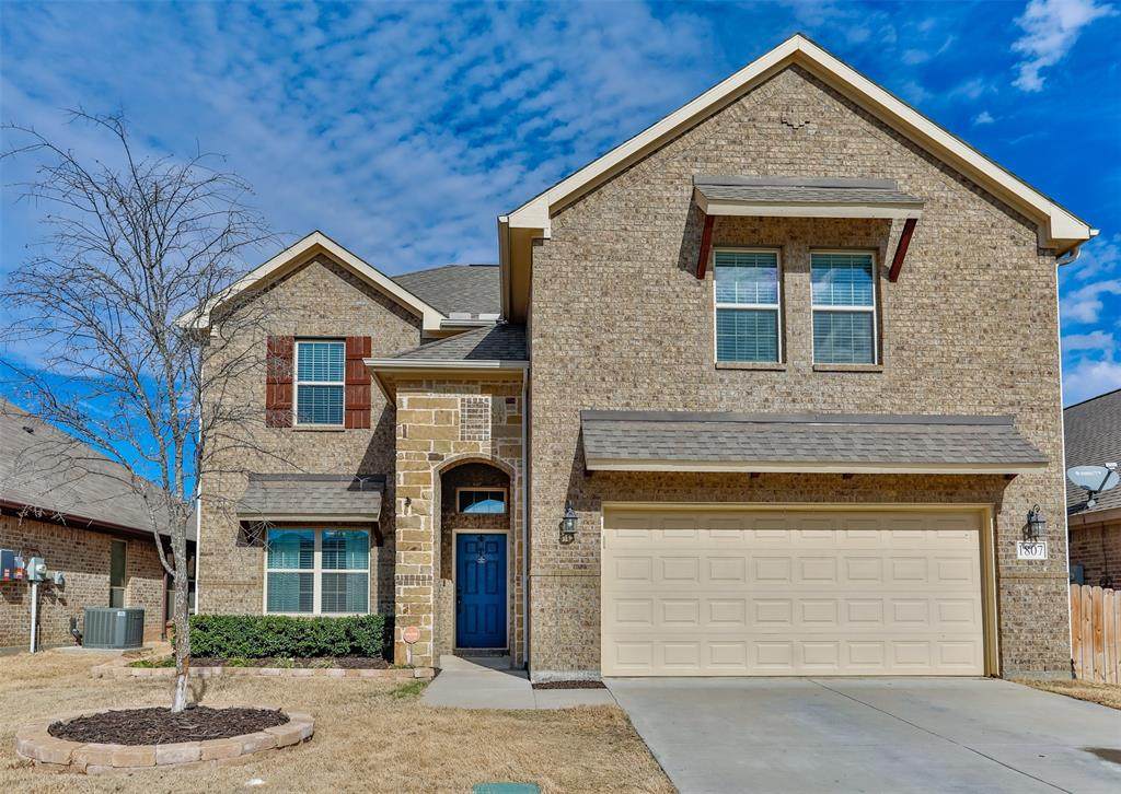 1807 Silver Oak Drive - Photo 1