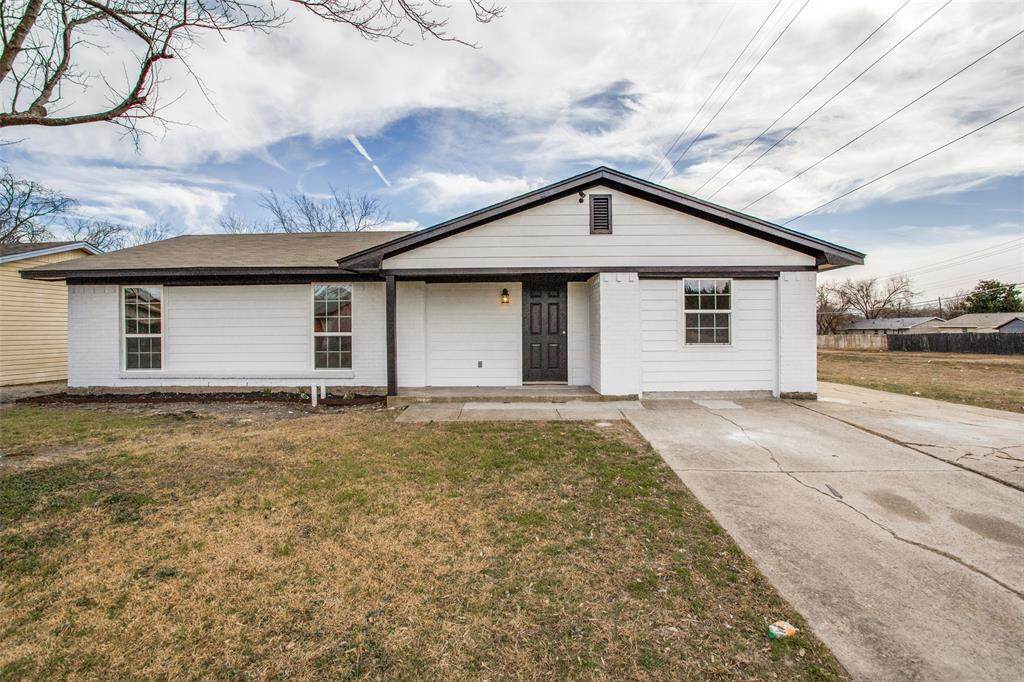 3310 Pacesetter Drive - Photo 1
