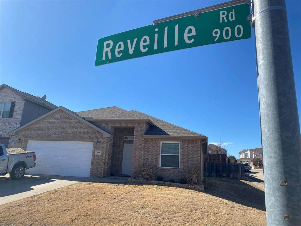 900 Reveille Road - Photo 1