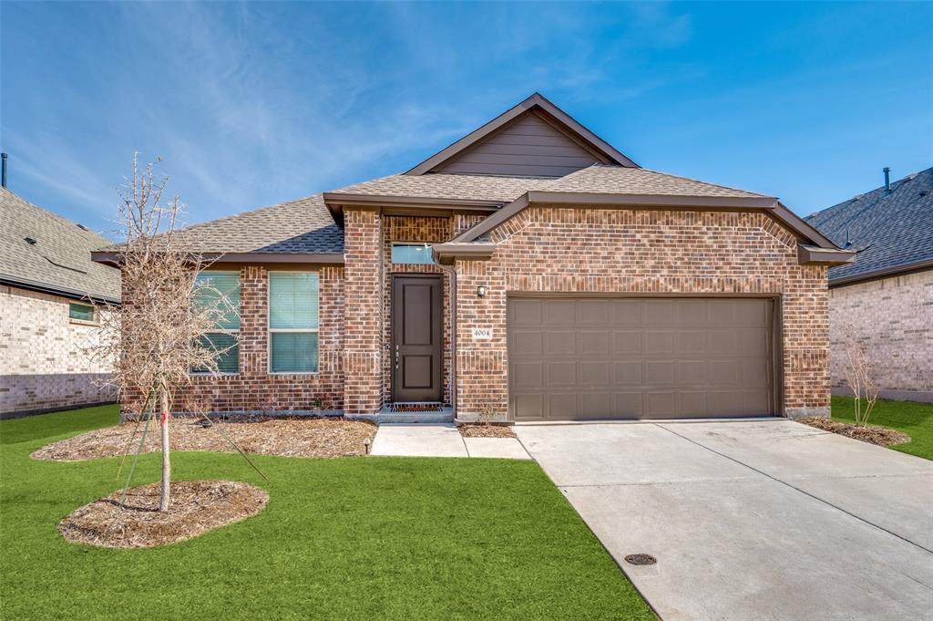 4004 Starlight Creek Drive - Photo 1