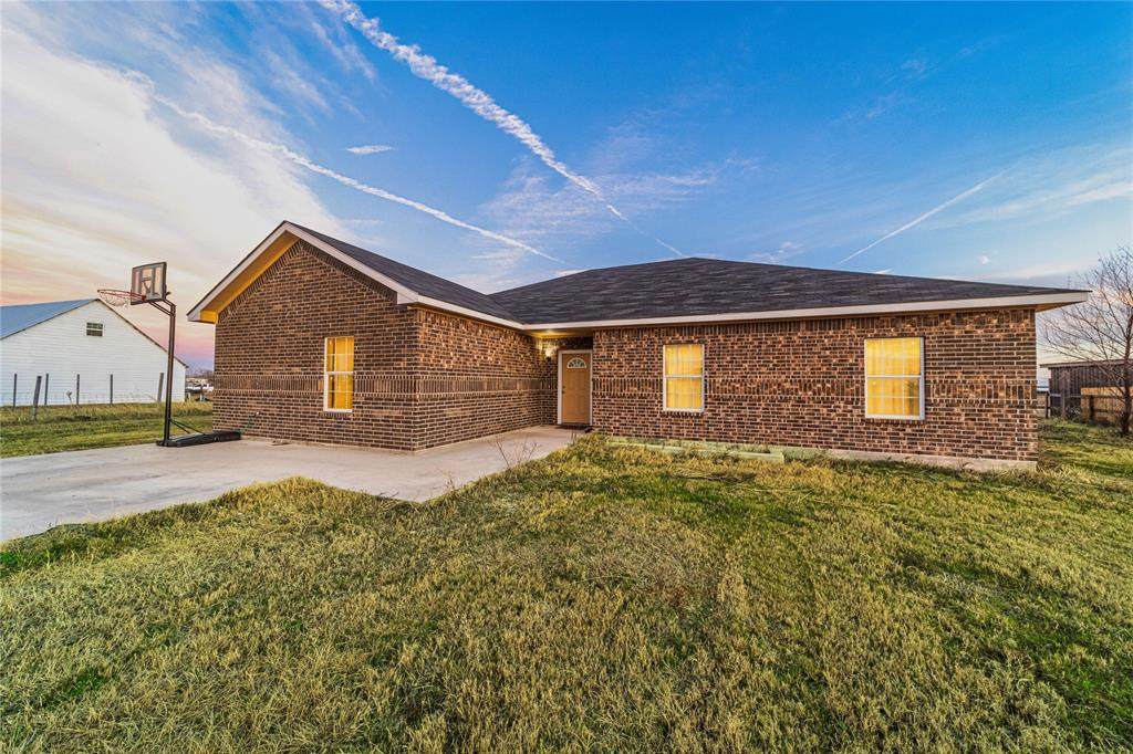 2143 Soman Lane - Photo 1
