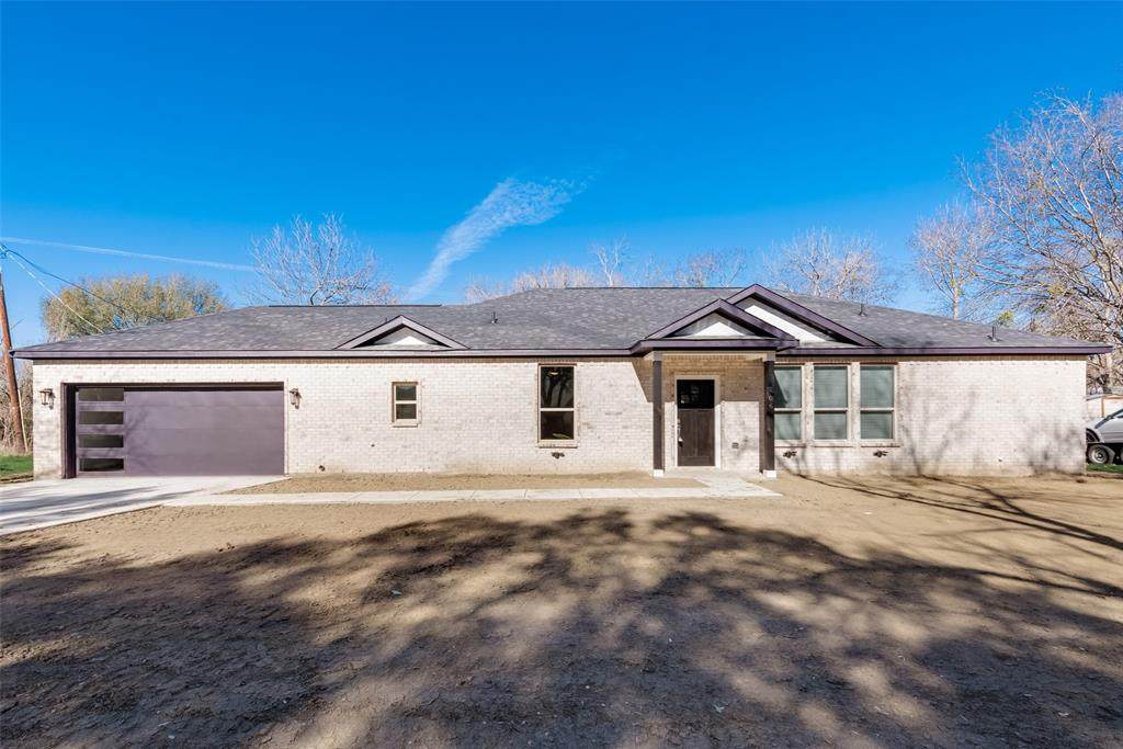 706 3rd Street - Photo 1