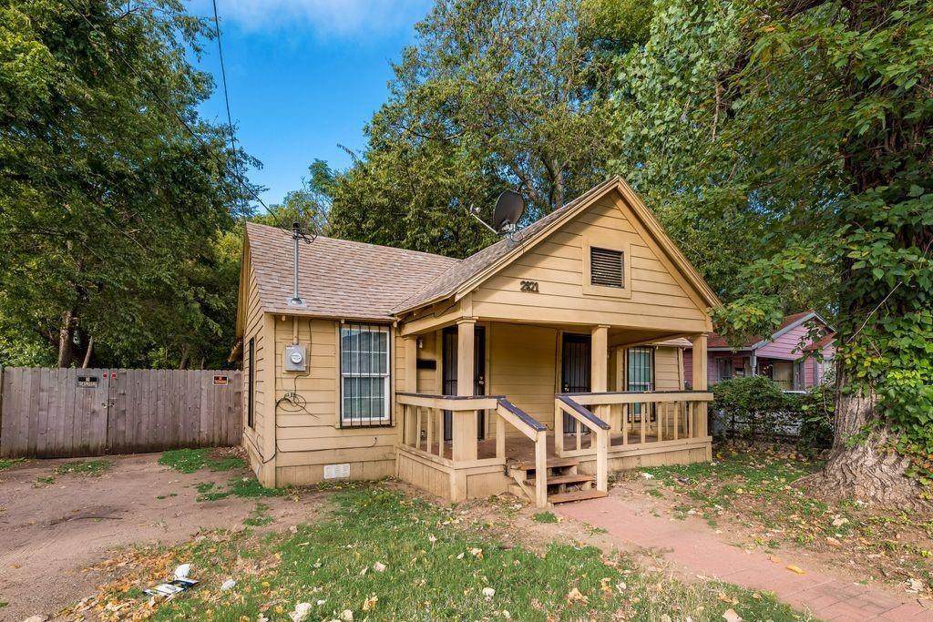 2821 Carter Street - Photo 1