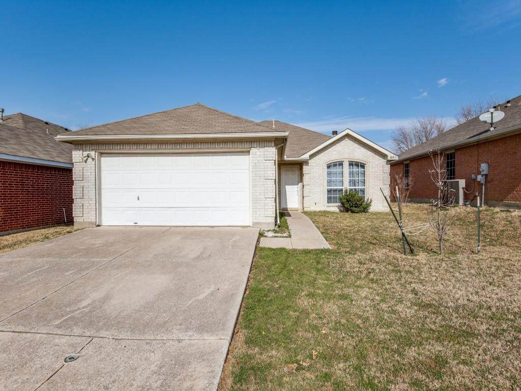 309 Stell Avenue - Photo 1