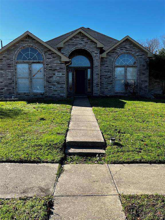 1001 Shadybrook Lane - Photo 1