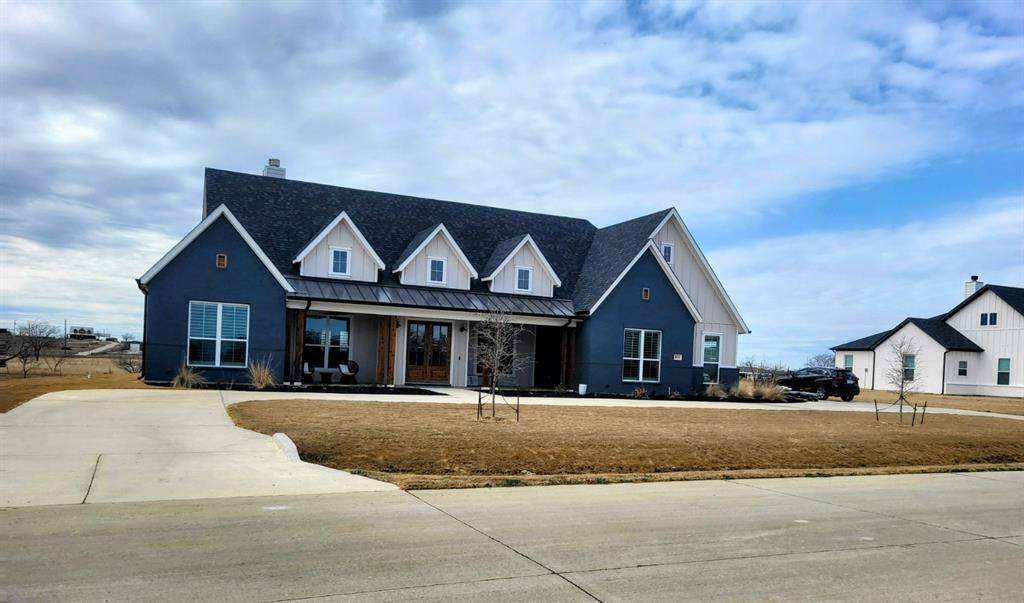 831 Red Tail Road - Photo 1