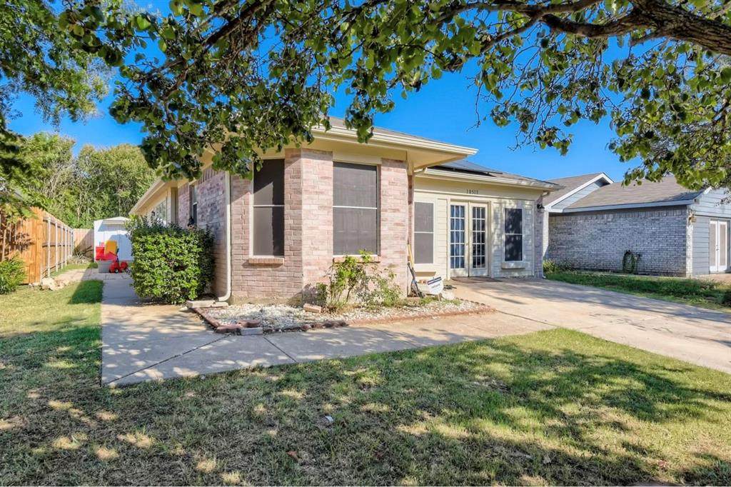 10513 Shadywood Drive - Photo 1