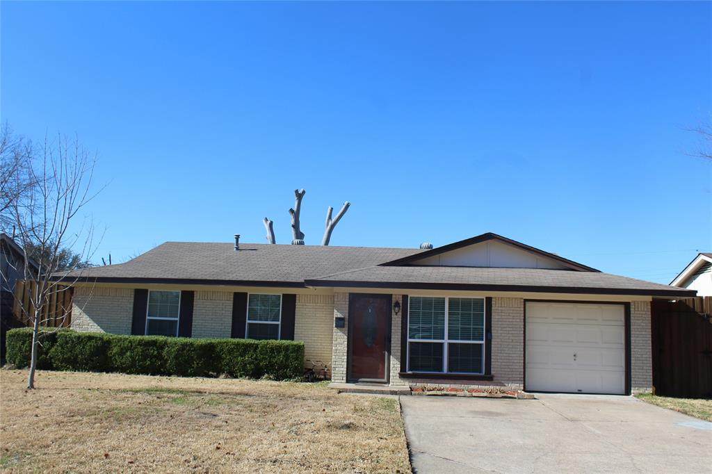 1445 Park Drive - Photo 1
