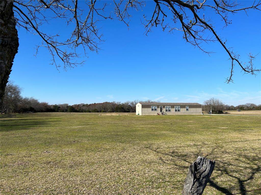 2160 Fm 47 - Photo 1