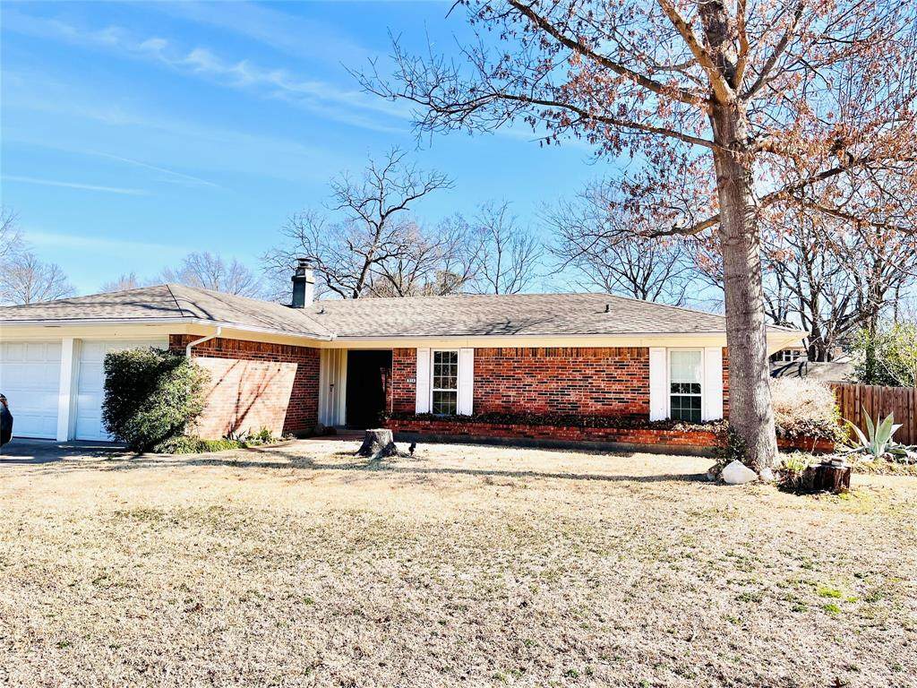 914 Hyde Park Avenue - Photo 1