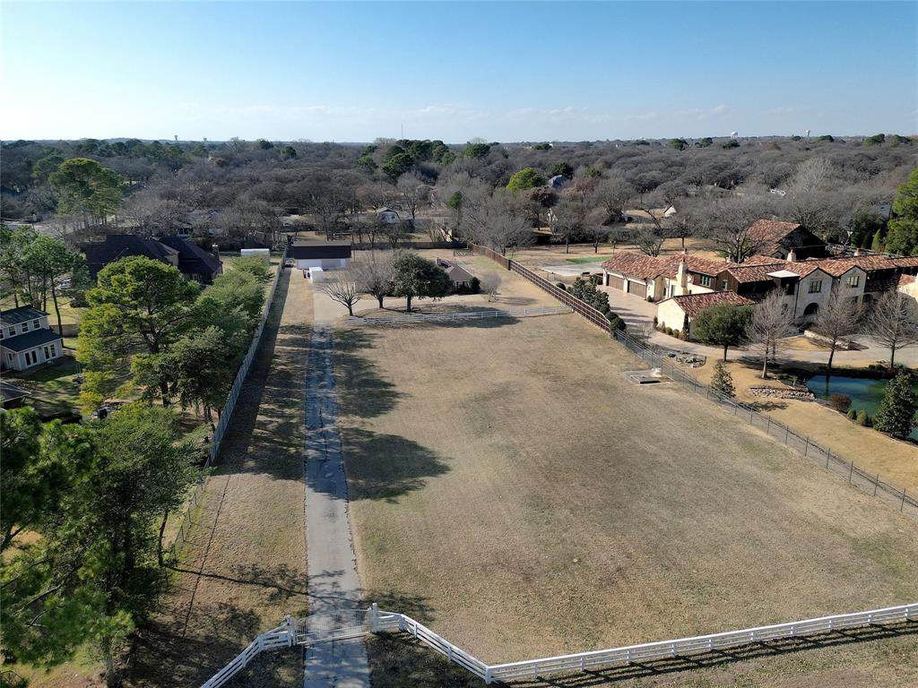 5008 Montclair Drive - Photo 1