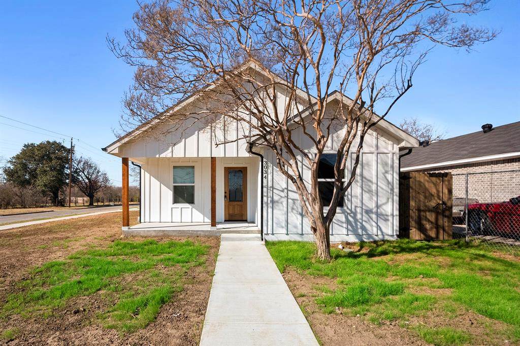 3034 Walker Street - Photo 1