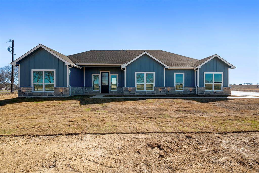 590 Pecan Tree Road - Photo 1