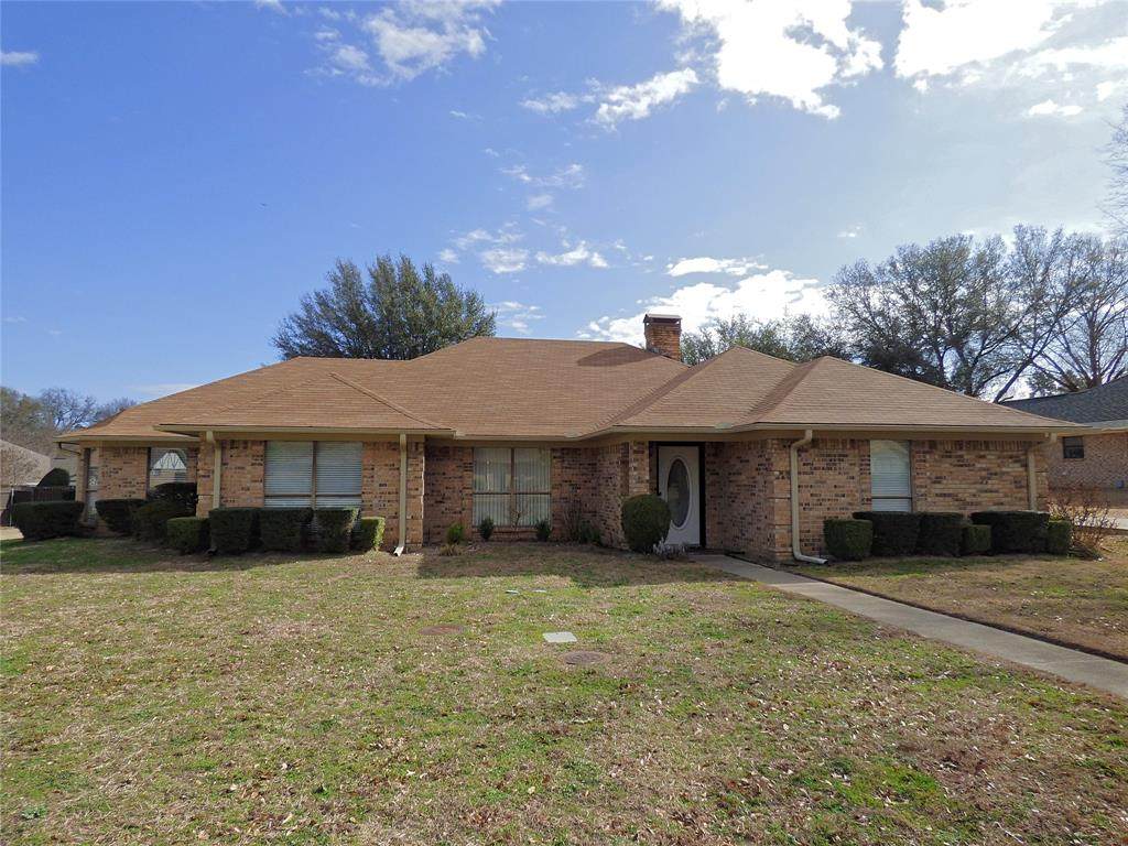 4504 Lakeside Drive - Photo 1
