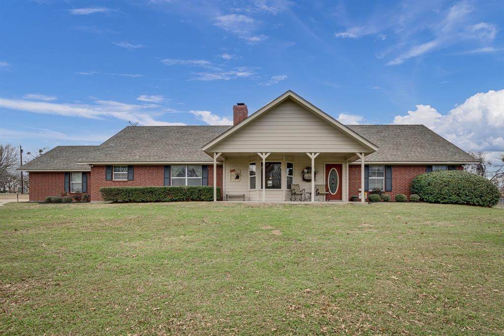 3725 County Road 0007 - Photo 1