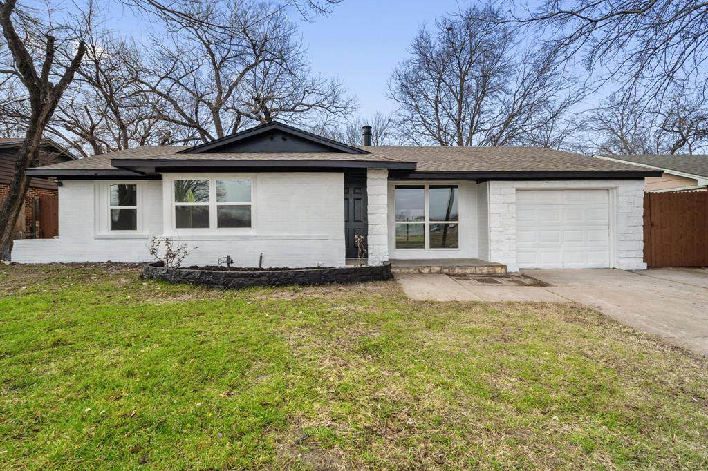 1834 3rd Street - Photo 1