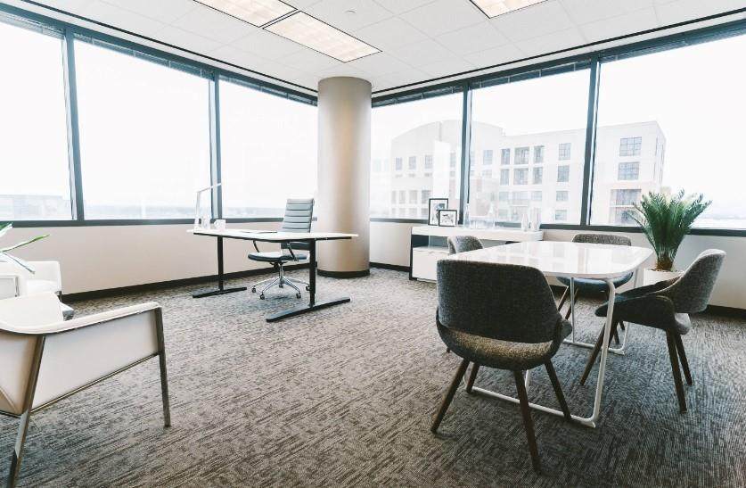 4131 Central Expressway - Photo 1