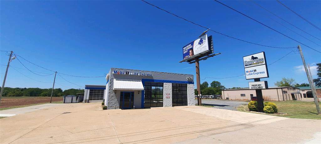 5485 Airline - Photo 1