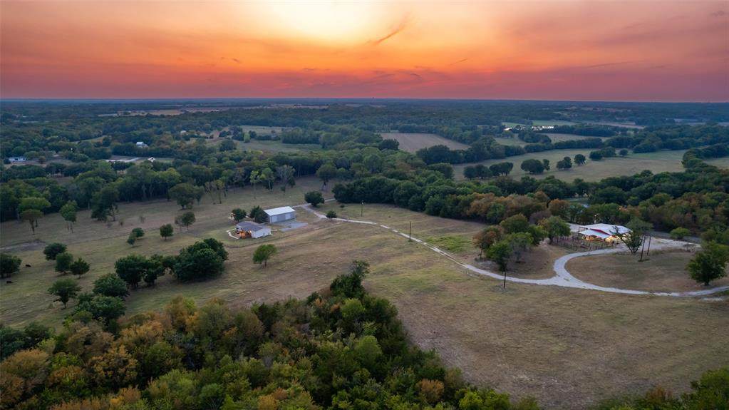 5054 Rose Hill Road, Whitewright, TX 75491 (MLS 20435134) Real