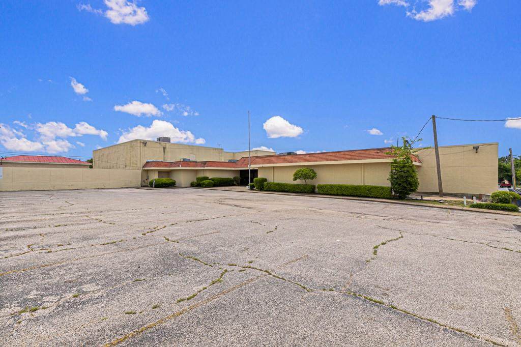 2615 Crockett Street - Photo 1