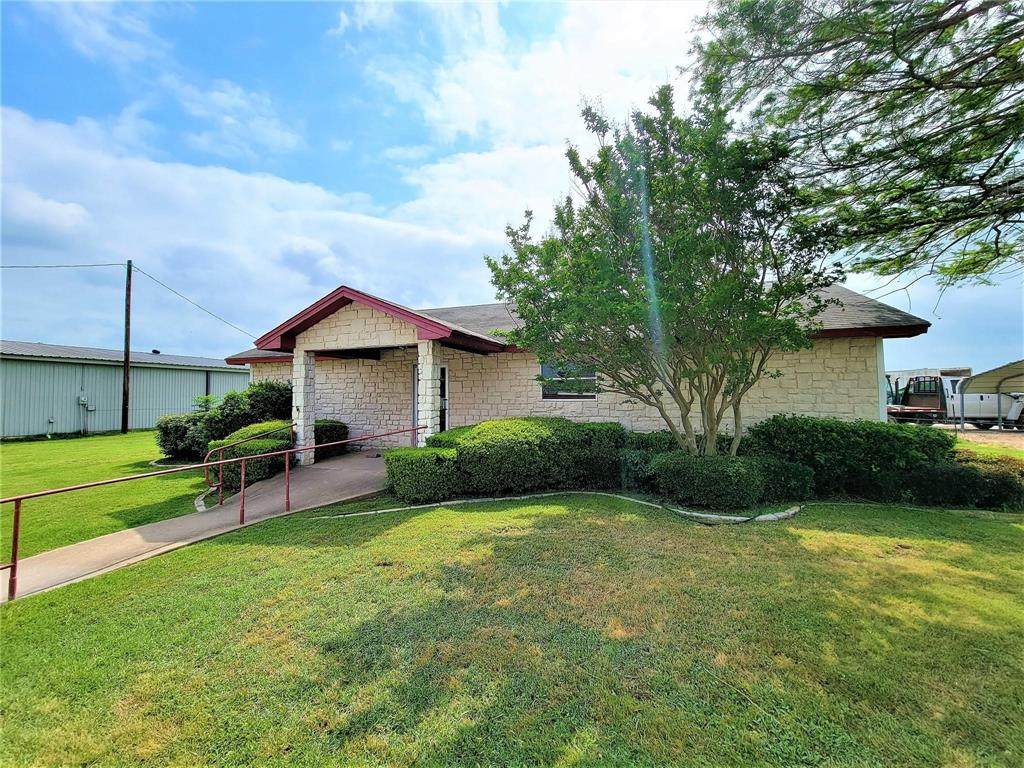 213 Bosque Street - Photo 1