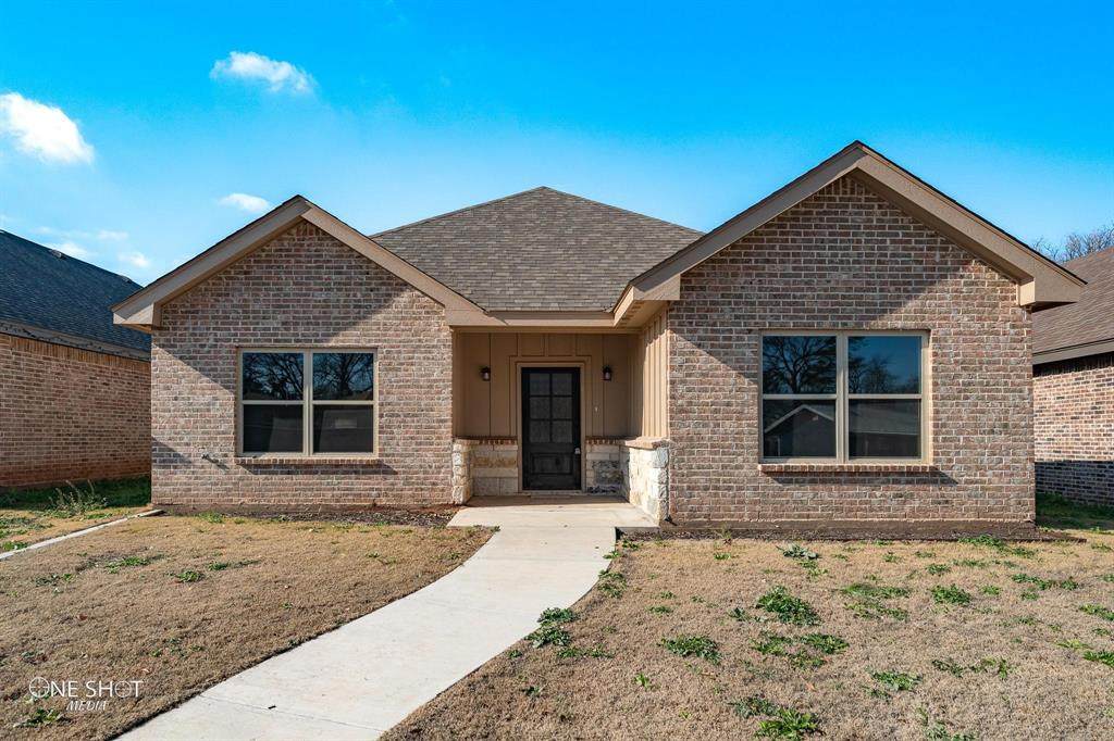 1407 Skinny Drive - Photo 1