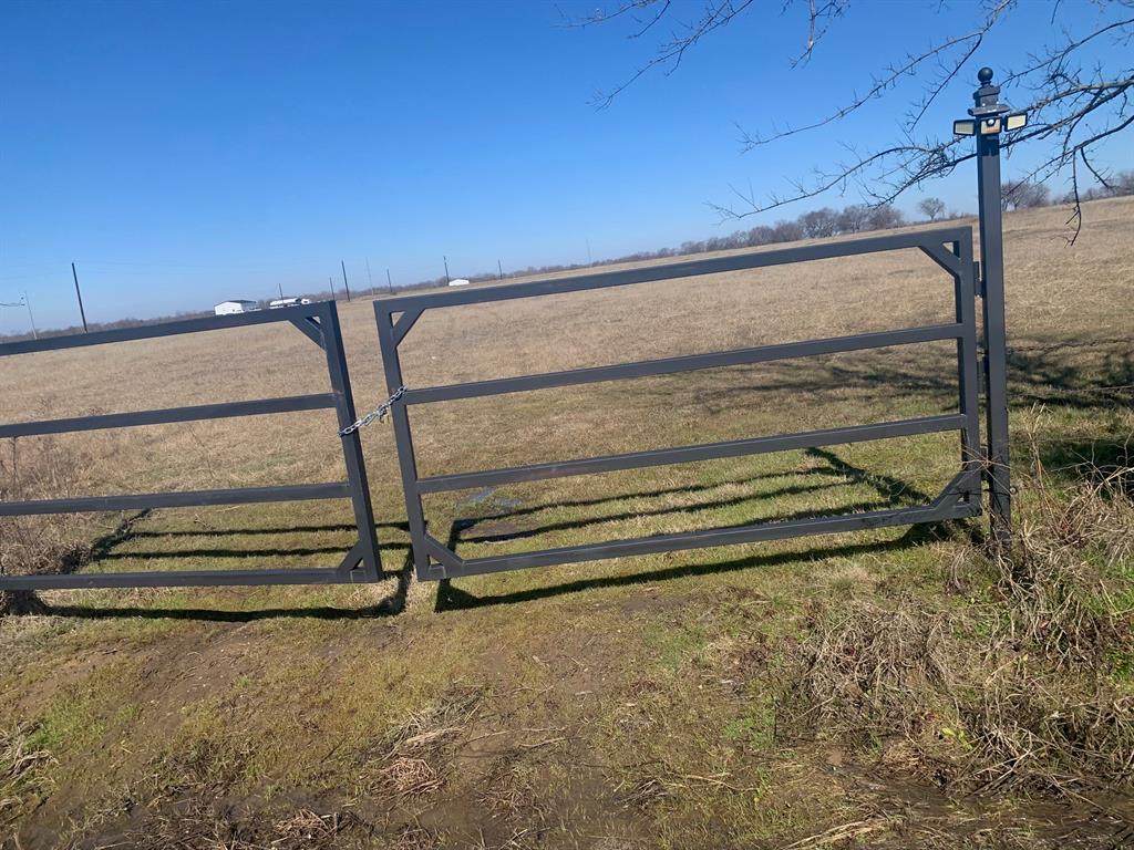 474 Rs County Road 1610 - Photo 1