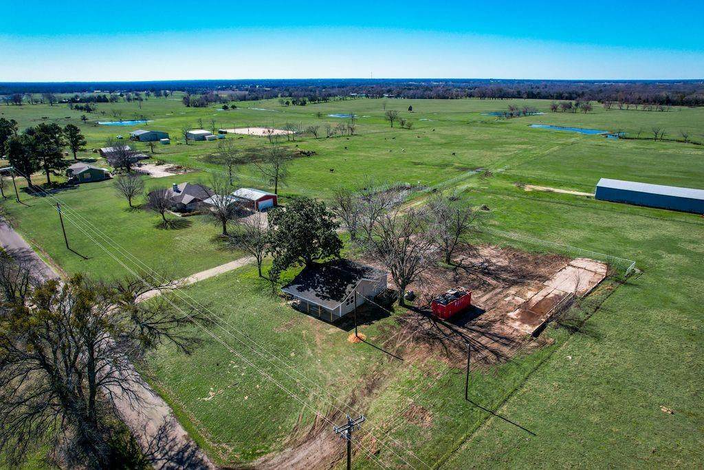 1082 County Road 1177 - Photo 1