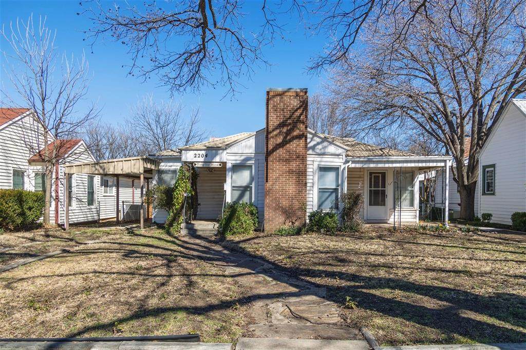 2204 Vincent Street - Photo 1