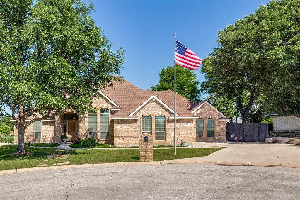 8716 Hidden Cove Court - Photo 1
