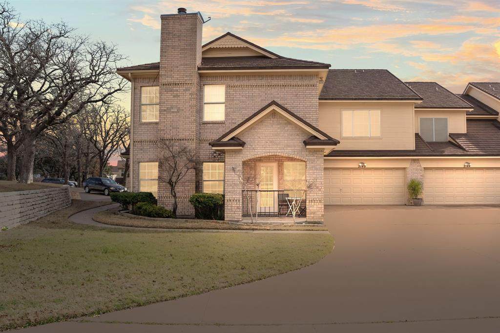 2140 Lakeforest Drive - Photo 1