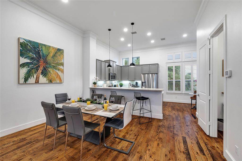 2111 Canton Street - Photo 1