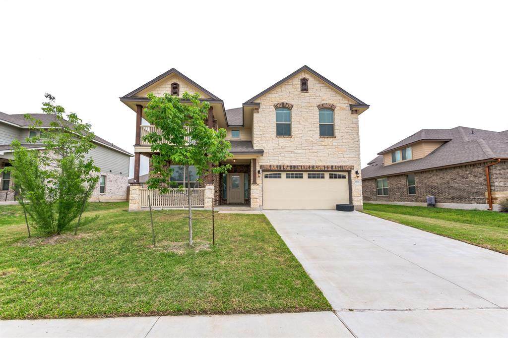 5008 Colina Drive - Photo 1